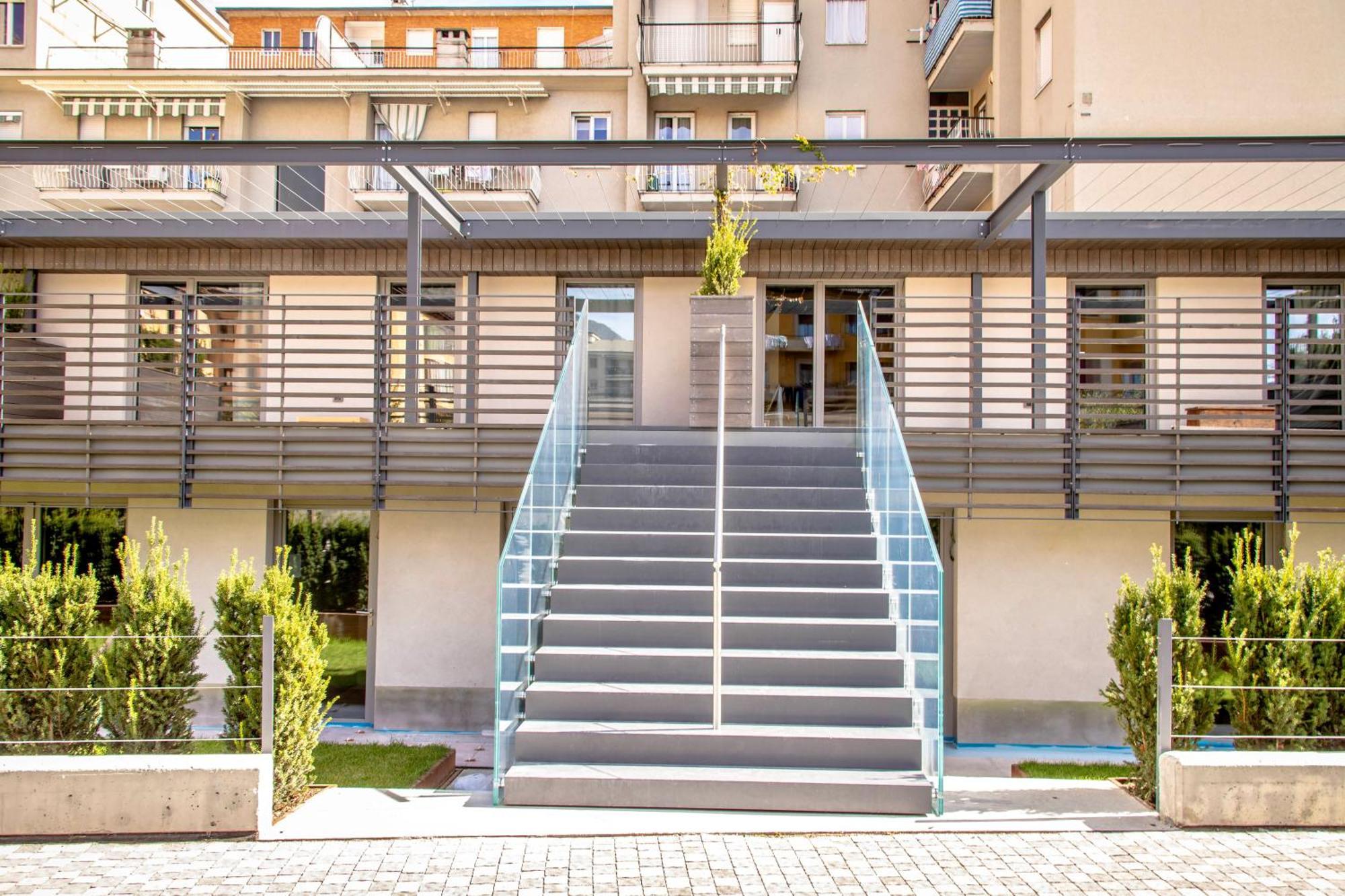 Sui Generis - Aosta Urban Apartments NOVITà STRUTTURA IN APERTURA Exterior foto